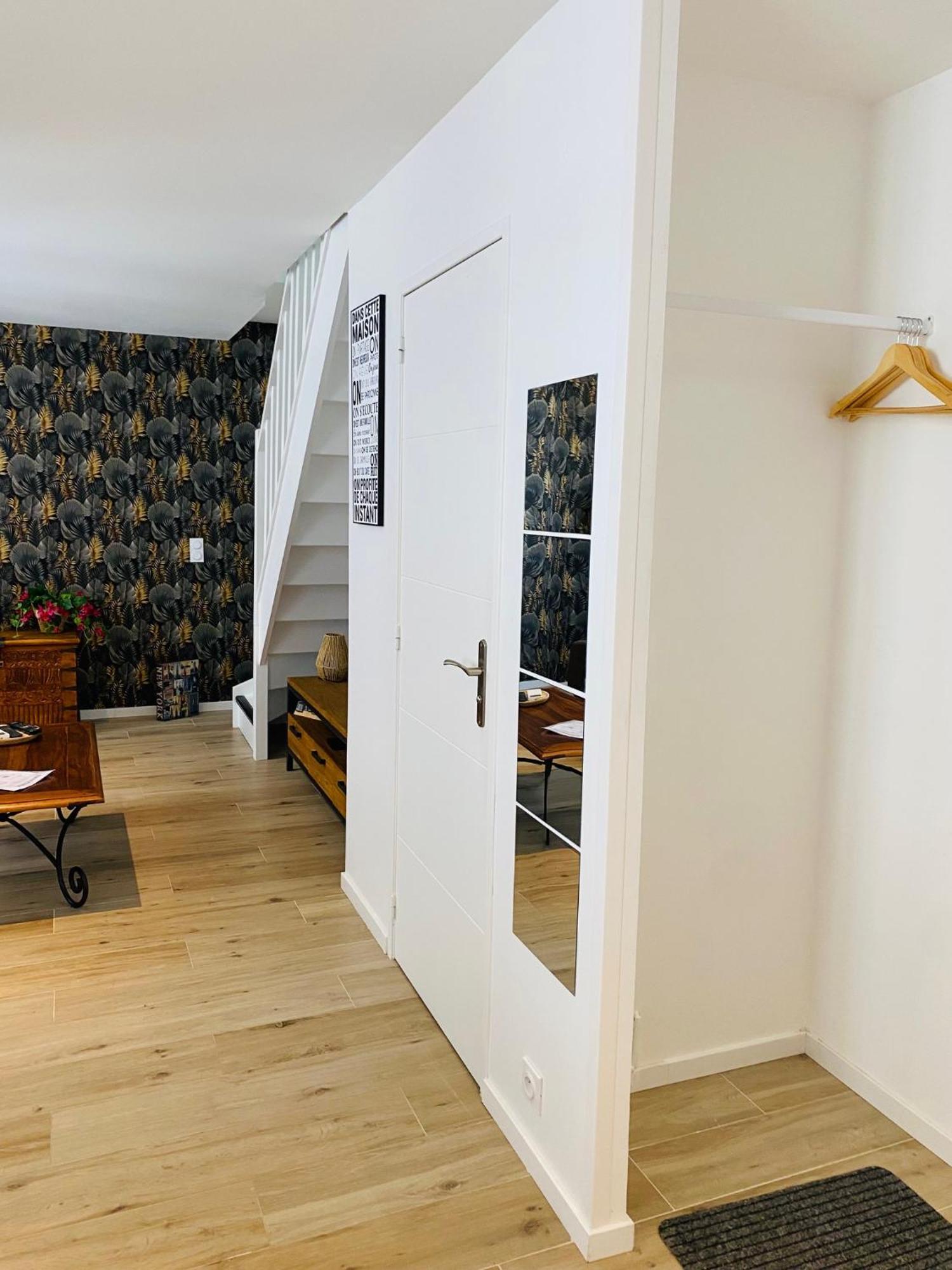 Douillet Et Coquet Appartement Climatise - Parking Prive Gratuit - Centre Montpellier Zewnętrze zdjęcie